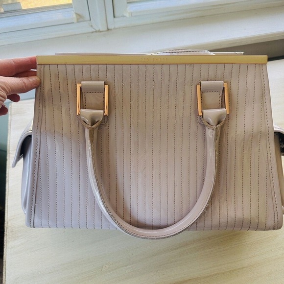 Ted Baker Embossed Patent Leather Tote Pale Pink Gold colored Hardware - Picture 1 of 13